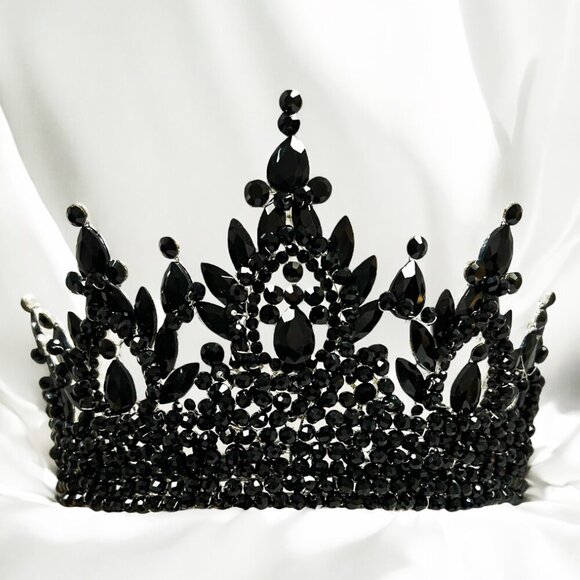 Luxury Silver Crown, Royal Gothic Crown, Black Crystal Crown, Beaded XL Crown